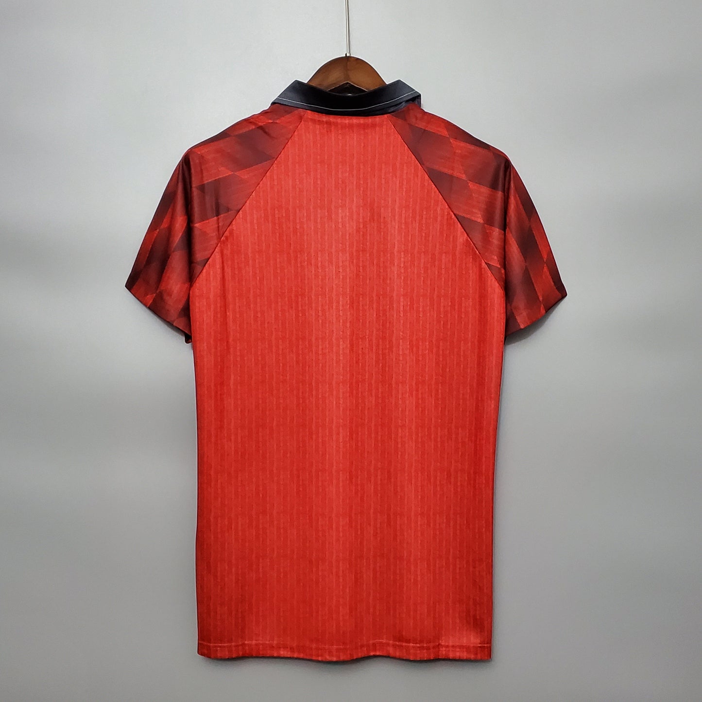 MANCHESTER UNITED I 1996 HOMME (RÉTRO)