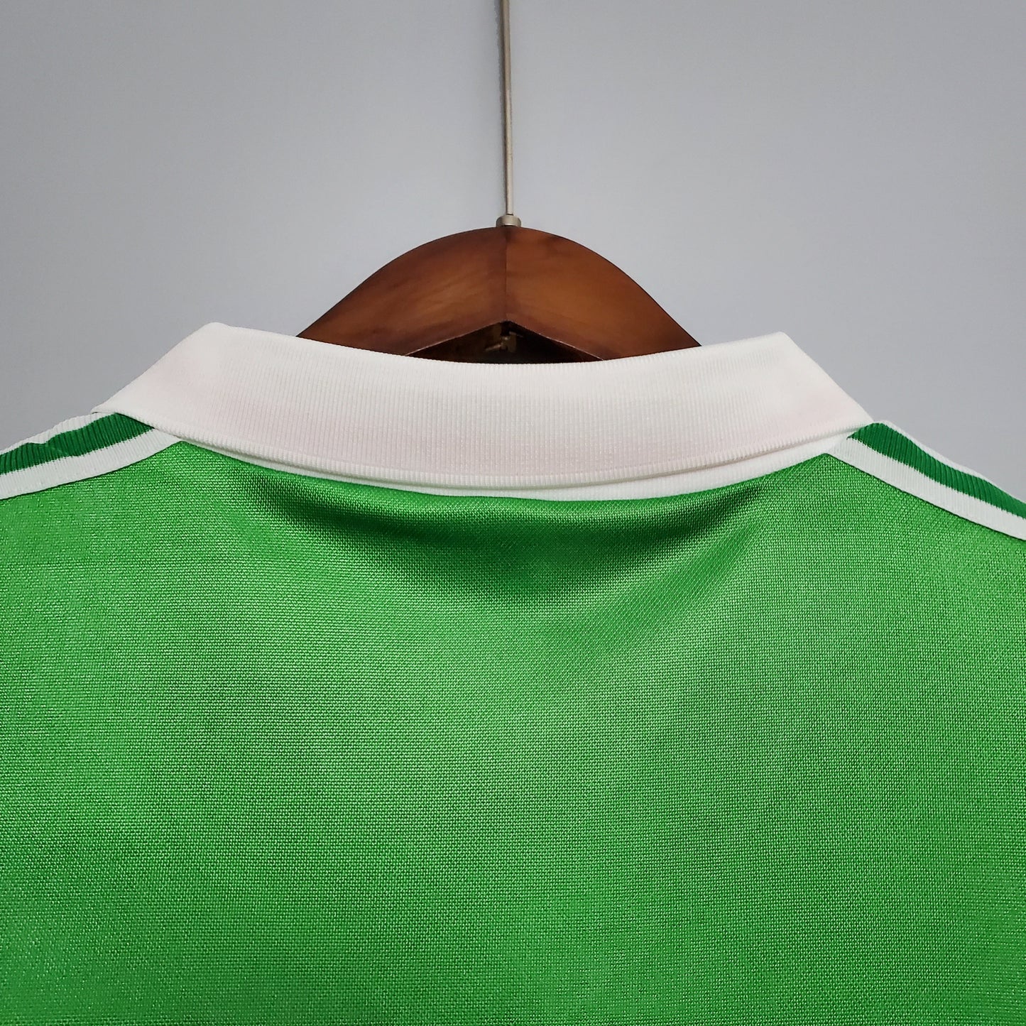 IRLANDA I 1988 HOMME (RÉTRO)