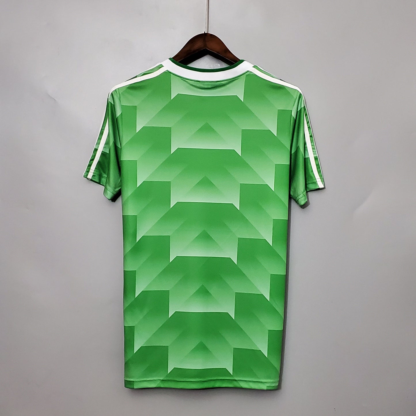 ALEMANIA I 1988 HOMME (RÉTRO)