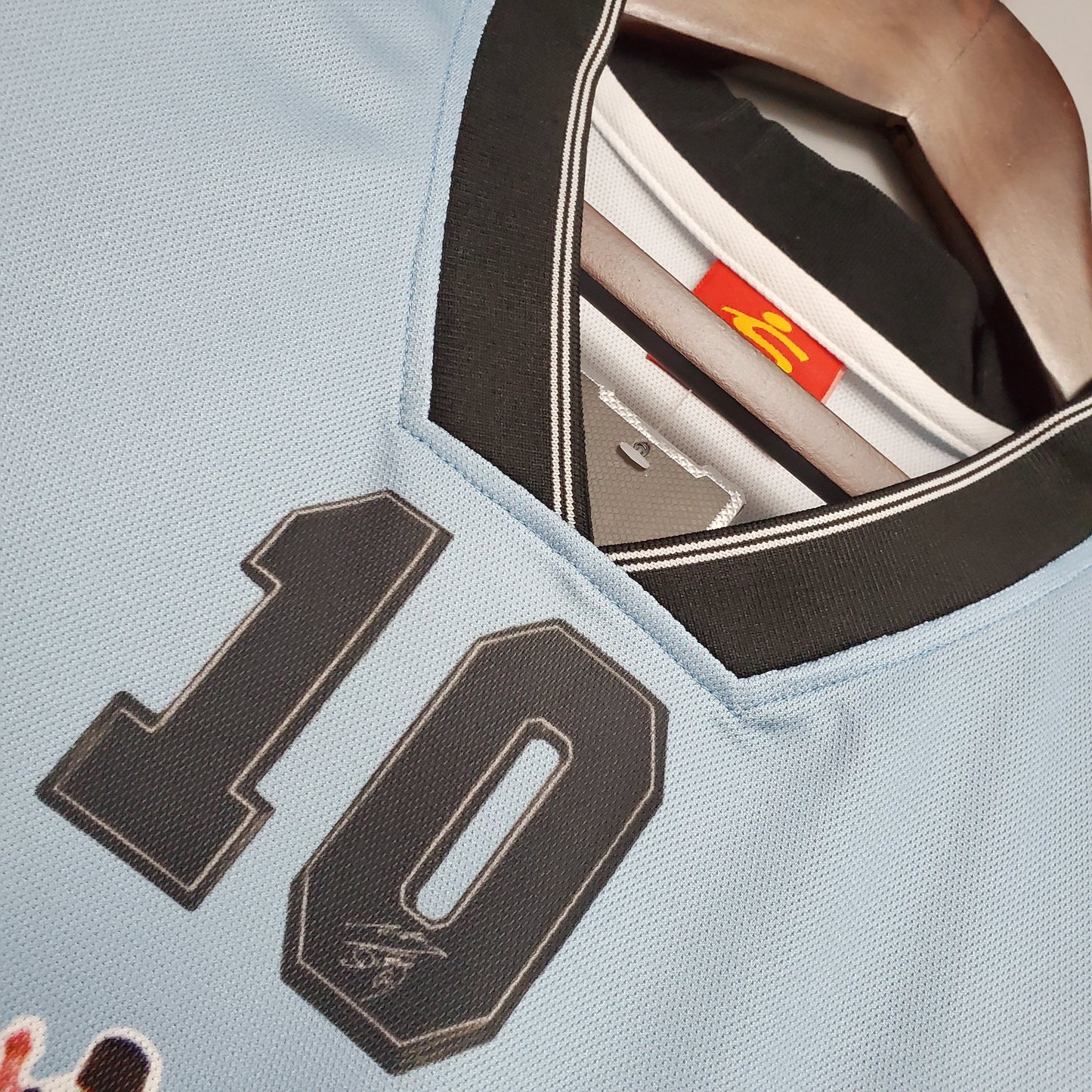 ARGENTINA EDICIÓN COMEMORATIVA 2001 HOMME (RÉTRO)