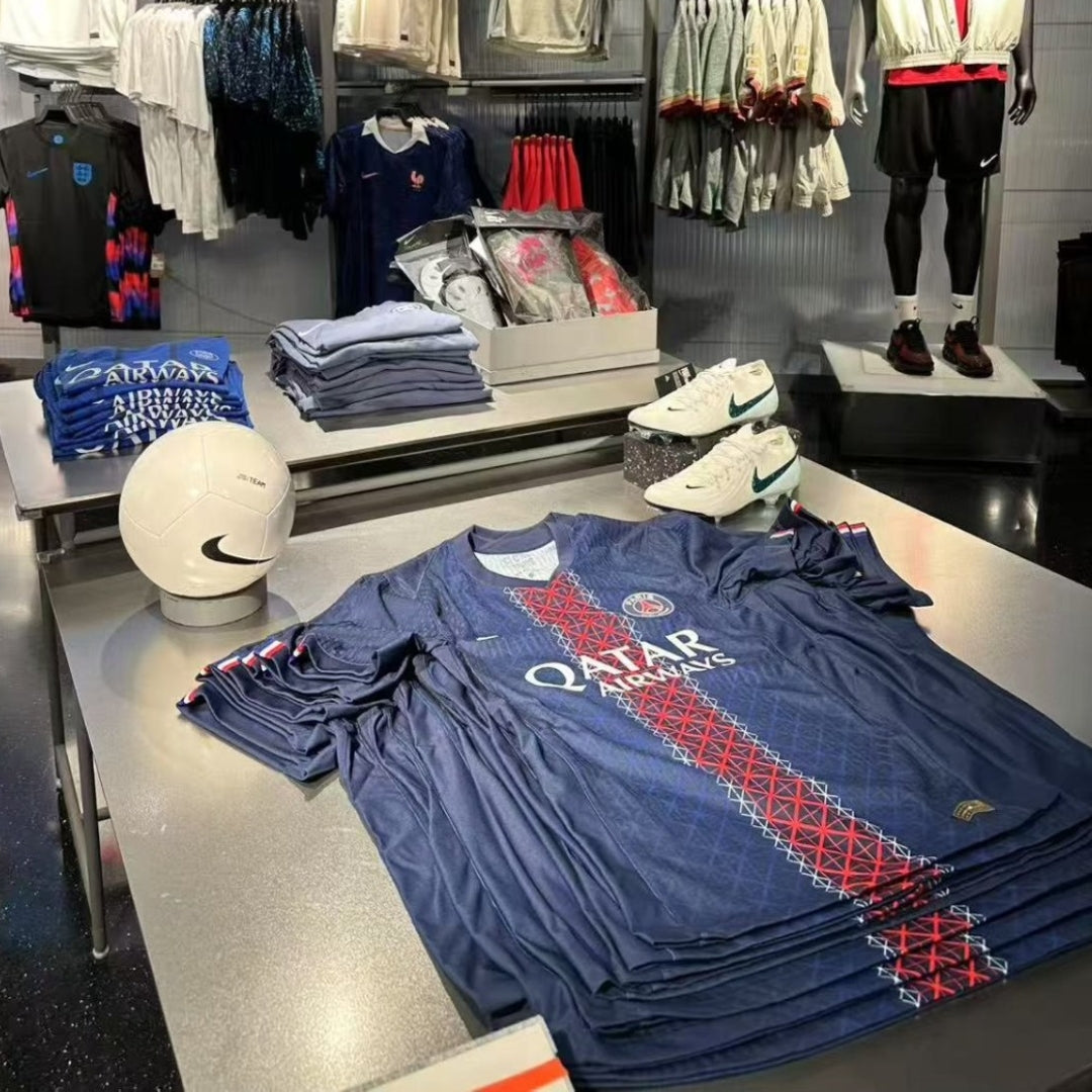PSG I 25/26 HOMME LANZAMIENTO
