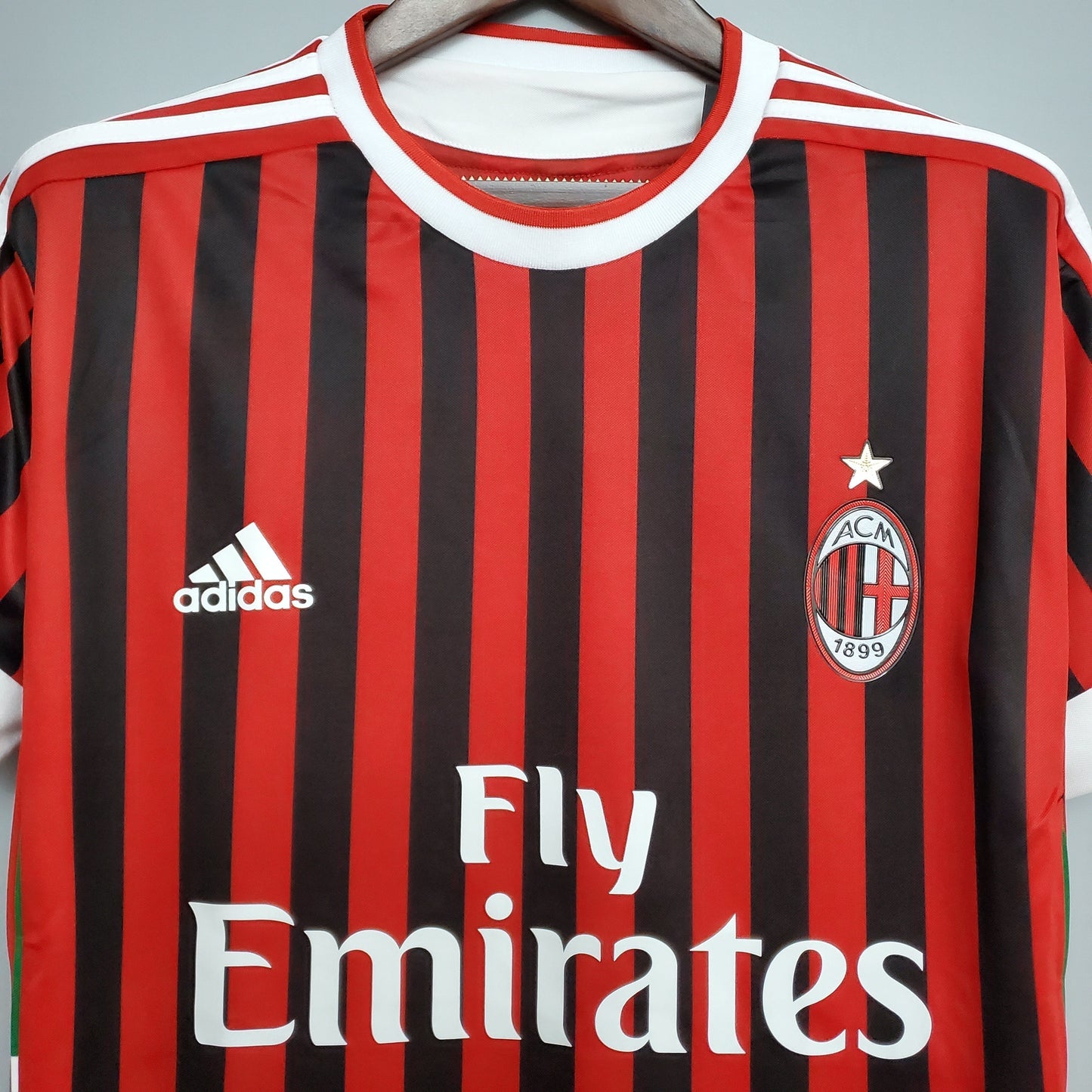 MILAN XII 11/12 HOMME (RÉTRO)