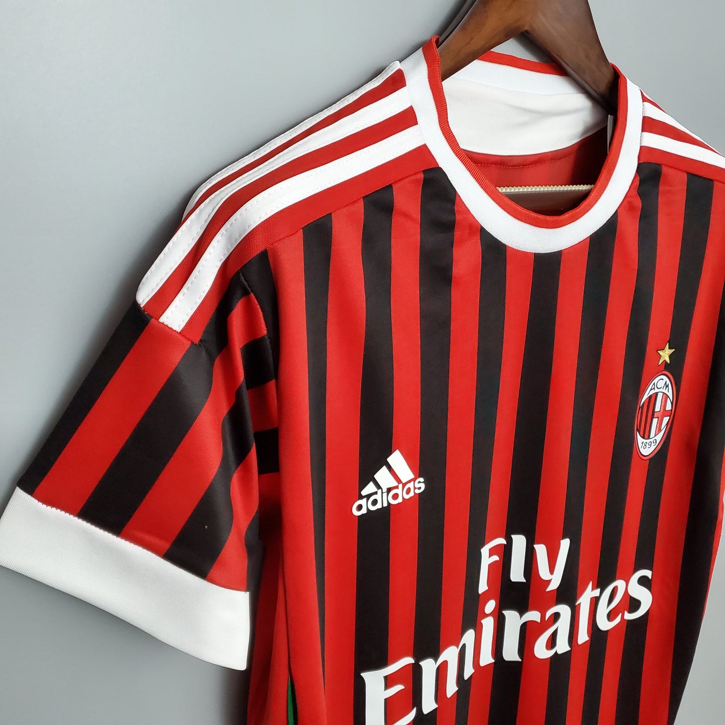 MILAN XII 11/12 HOMME (RÉTRO)