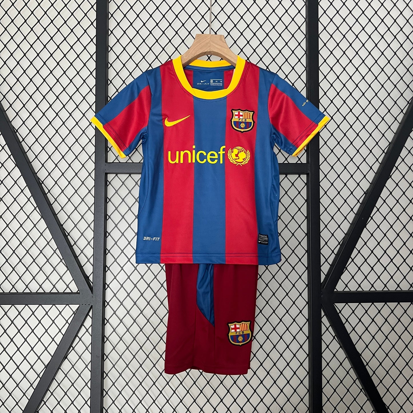 BARCELONA I 10/11 KIT ENFANT (RÉTRO)