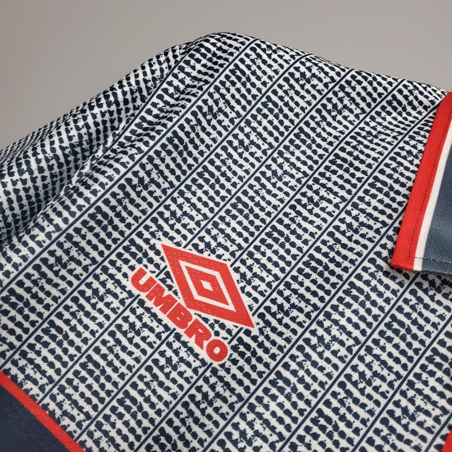 MANCHESTER UNITED I 95/96 HOMME (RÉTRO)