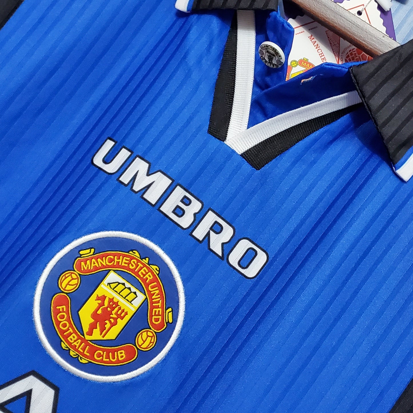 MANCHESTER UNITED II 96/97 HOMME (RÉTRO)