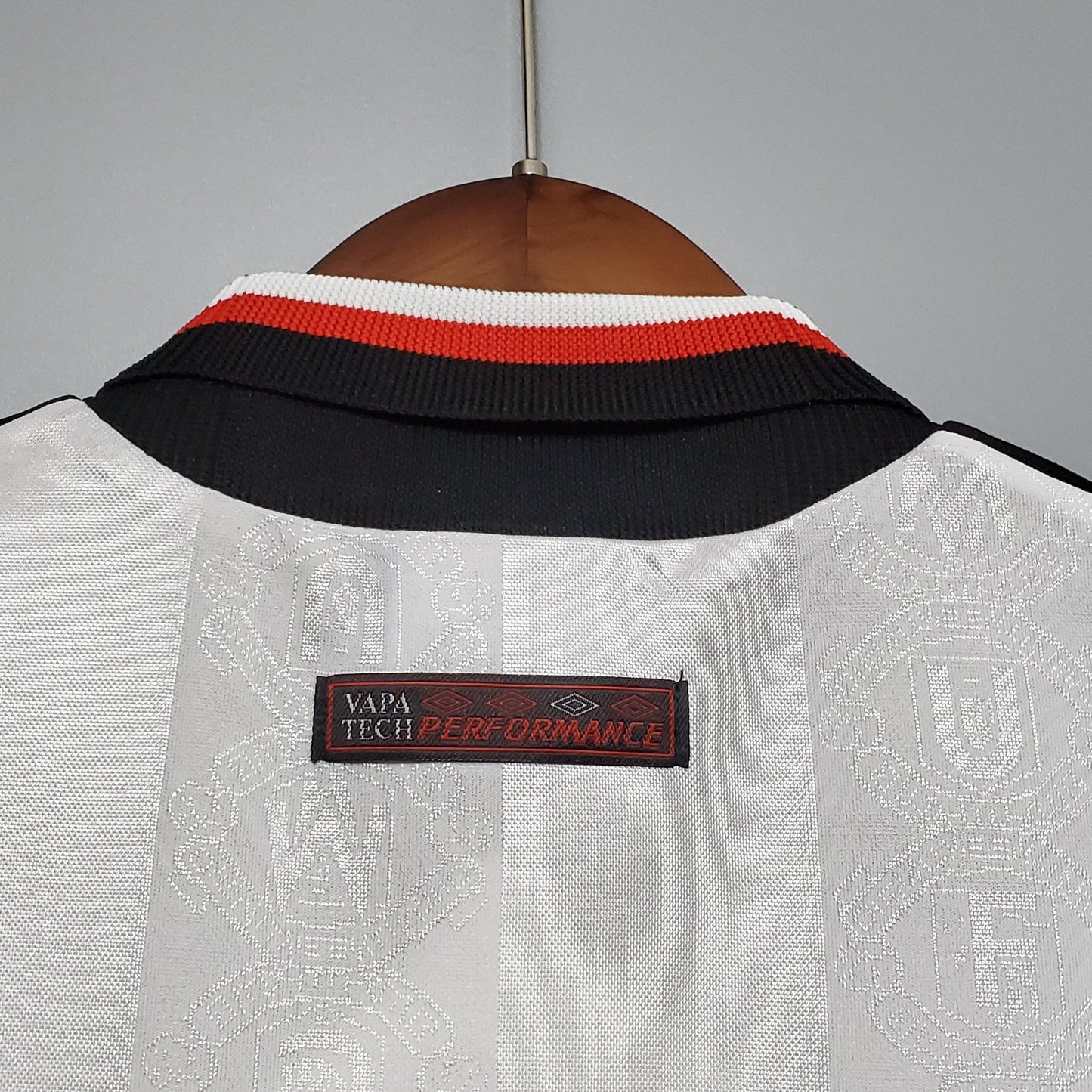 MANCHESTER UNITED I 97/98 HOMME (RÉTRO)