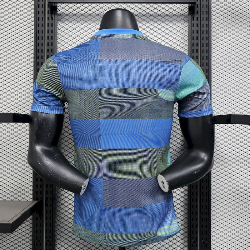 REAL MADRID CALENTAMIENTO I 25/26 HOMME (VERSIÓN JUGADOR) LANZAMIENTO