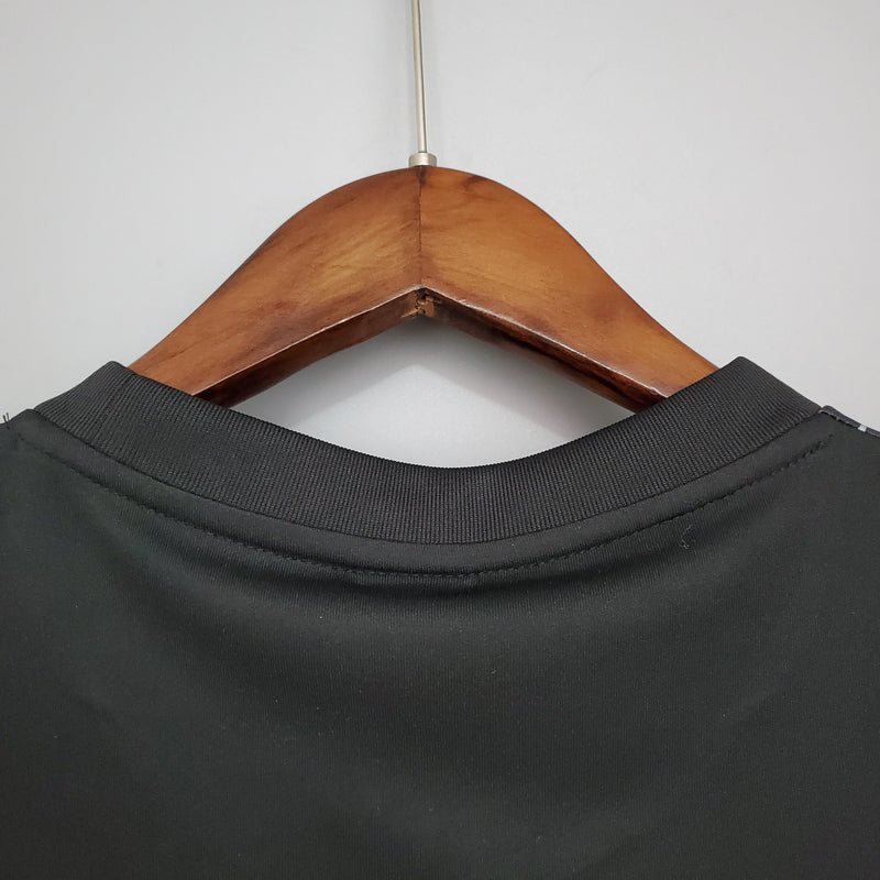 LIVERPOOL EDICIÓN ESPECIAL HOMME (RÉTRO)