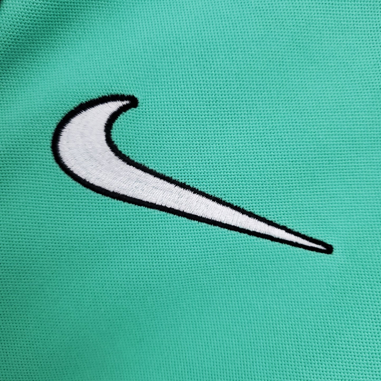 NIGERIA I 1998 HOMME (RÉTRO)