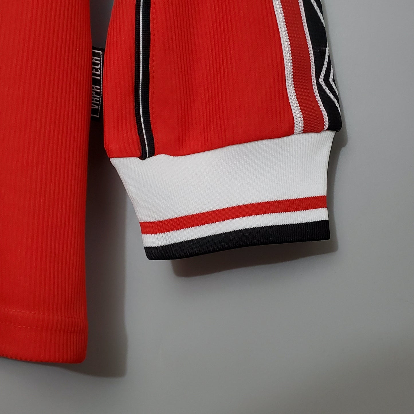 MANCHESTER UNITED I 98/99 HOMME (RÉTRO) MANGA LARGA
