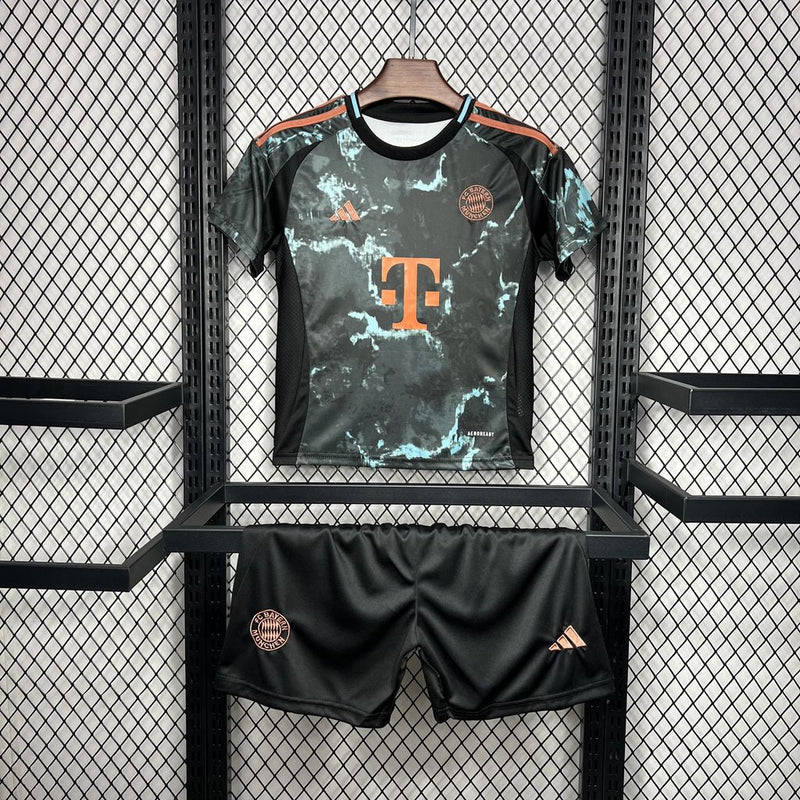 BAYERN DE MUNICH II 24/25 KIT ENFANT