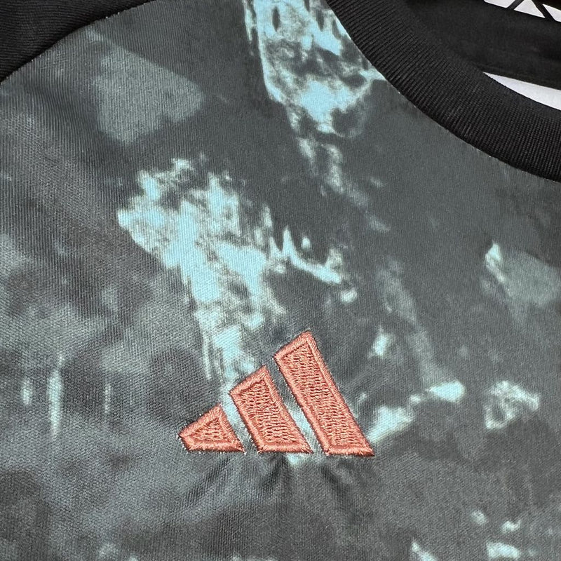 BAYERN DE MUNICH II 24/25 KIT ENFANT