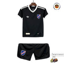 COLO COLO 100° AÑOS EDICIÓN ESPECIAL BLACK 25/26 KIT ENFANT