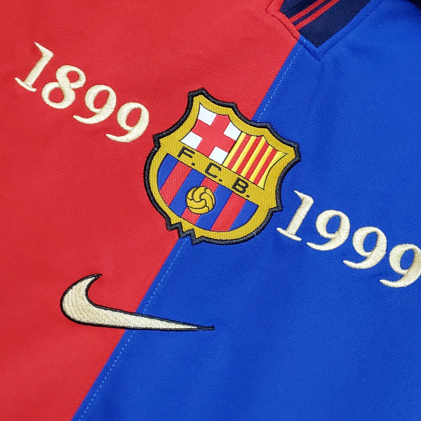 BARCELONA I EDICIÓN ESPECIAL 100° HOMME (RÉTRO)