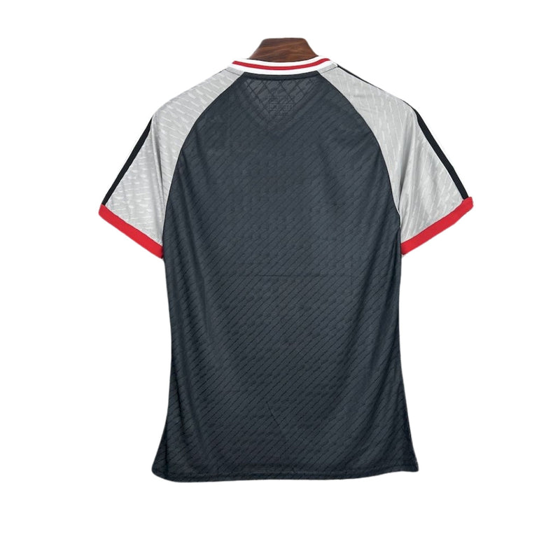 JAPÓN EDICIÓN ANIME 24/25 HOMME (VERSIÓN JUGADOR)