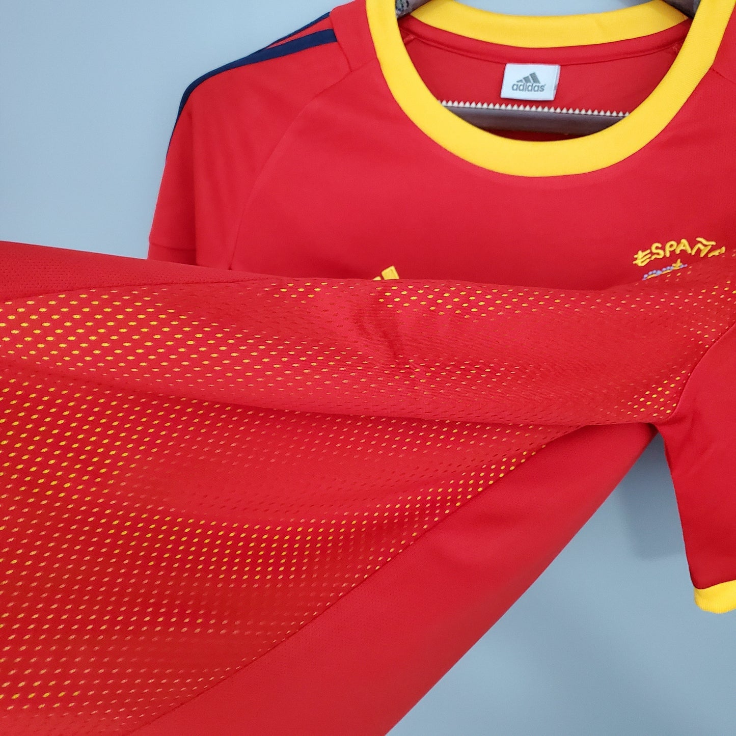 ESPAÑA l 2002 HOMME (RÉTRO)