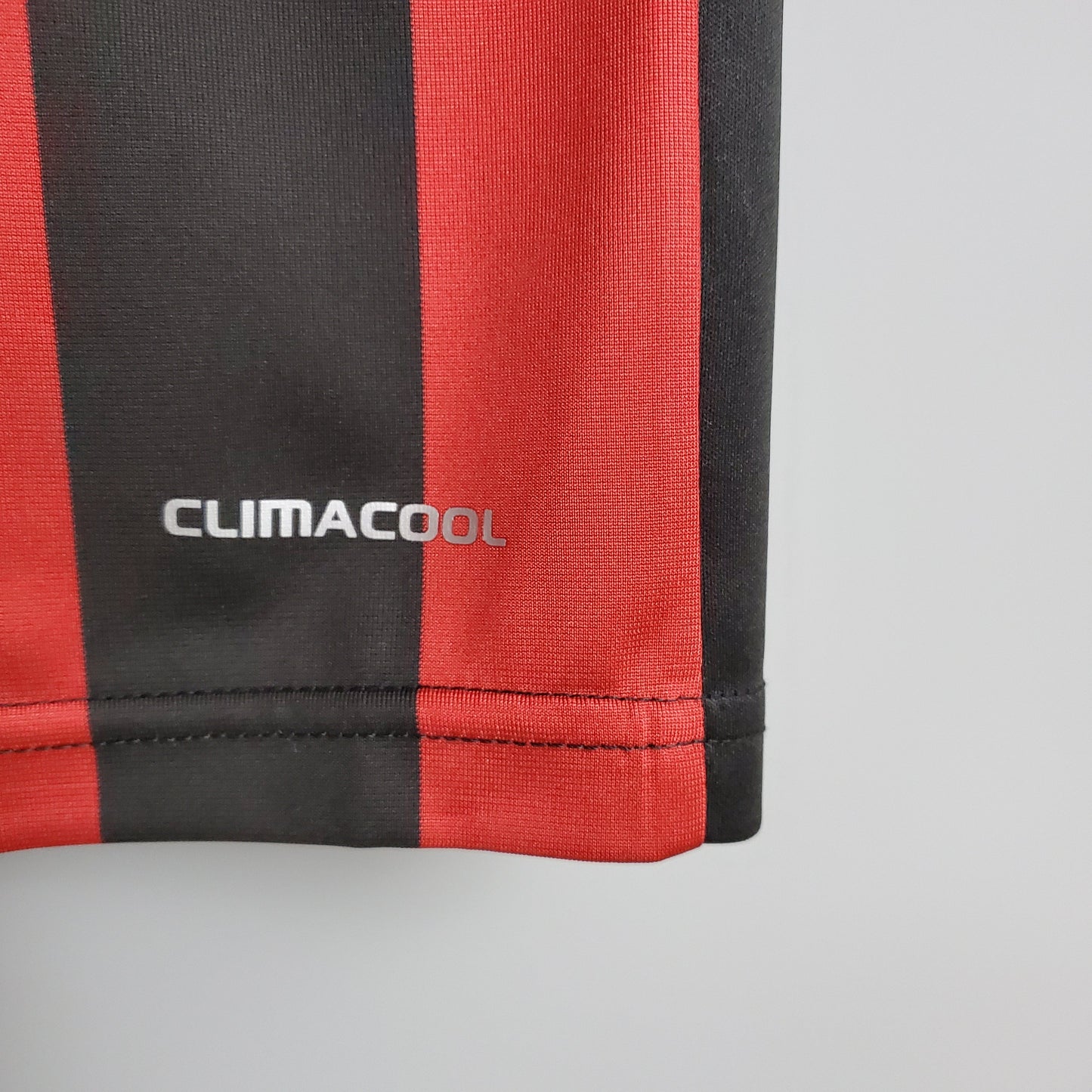 MILAN I 09/10 HOMME (RÉTRO)
