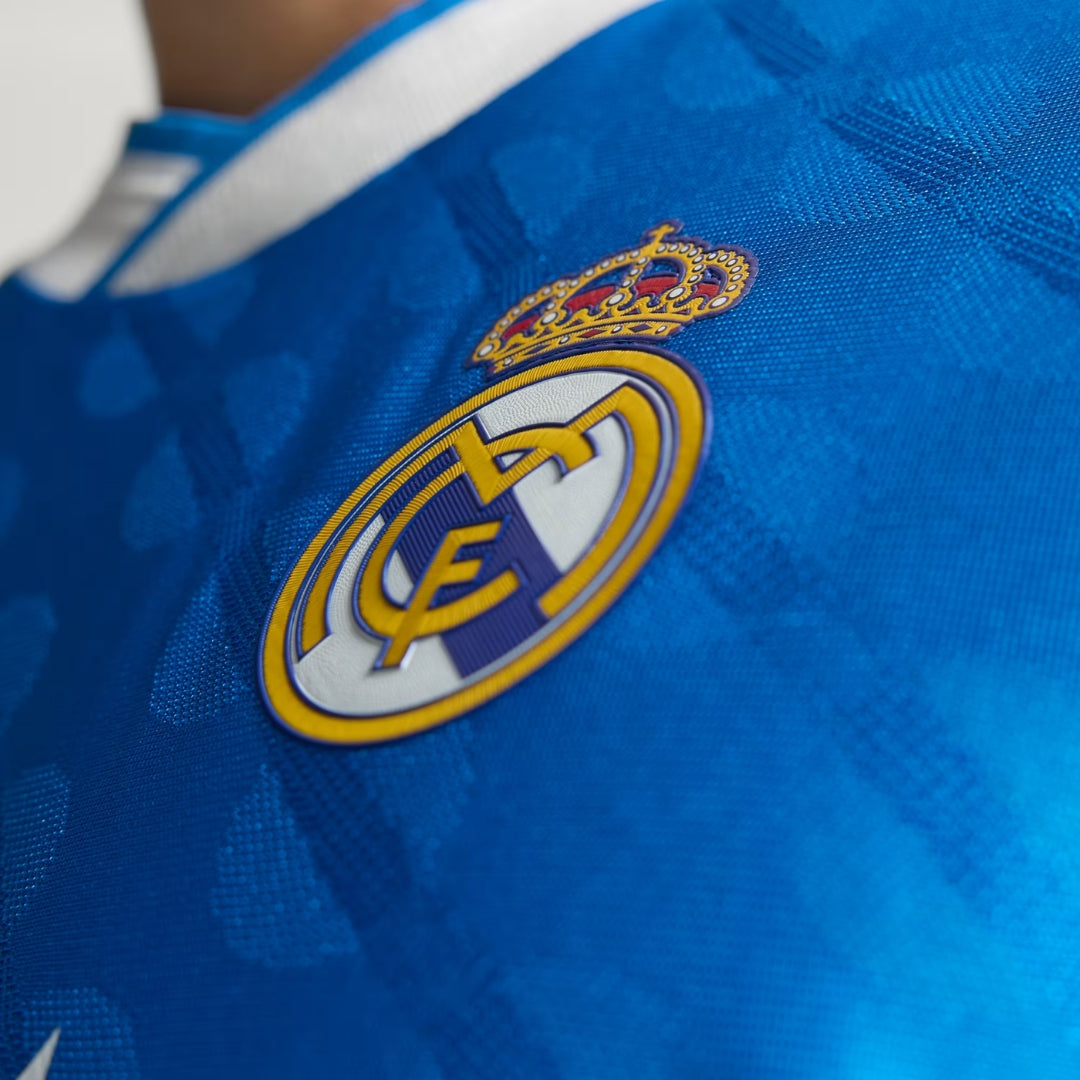 REAL MADRID III 25/26 HOMME (VERSIÓN JUGADOR)