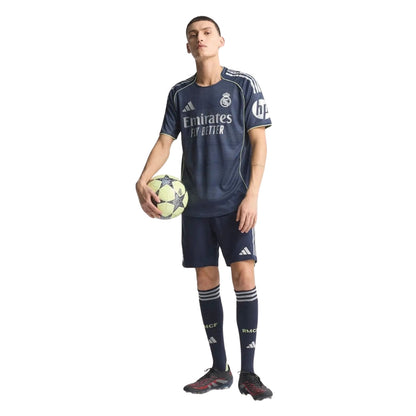 REAL MADRID II 25/26 HOMME (VERSIÓN JUGADOR)