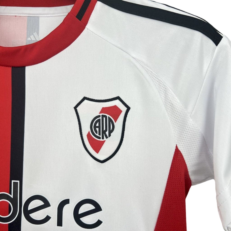 RIVER PLATE III 25/26 KIT ENFANT