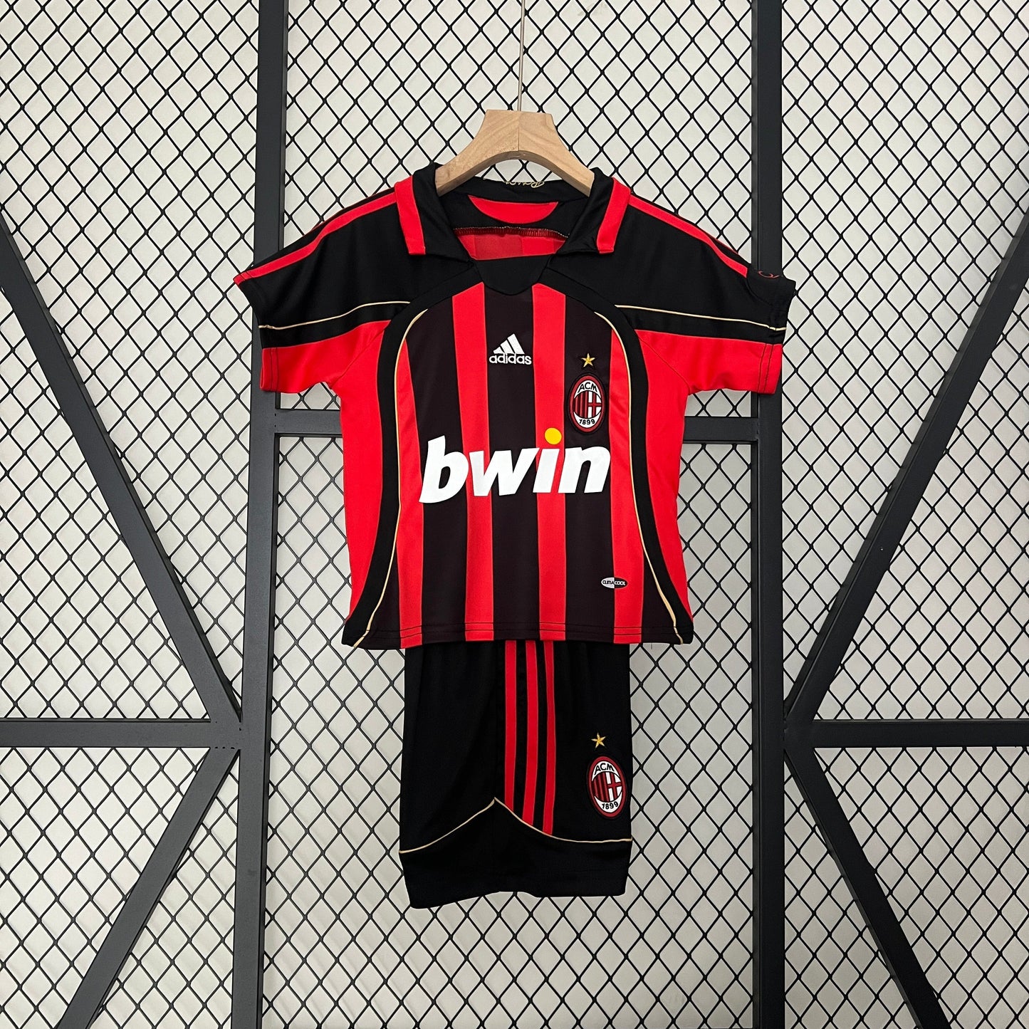 MILAN I 06/07 KIT ENFANT (RÉTRO)